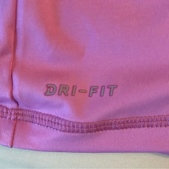 Nike Women's Size M Dri-Fit UPF 40+ Pink Swoosh Swim Short Sleeve Shirt Gorpcore - Picture 7 of 10